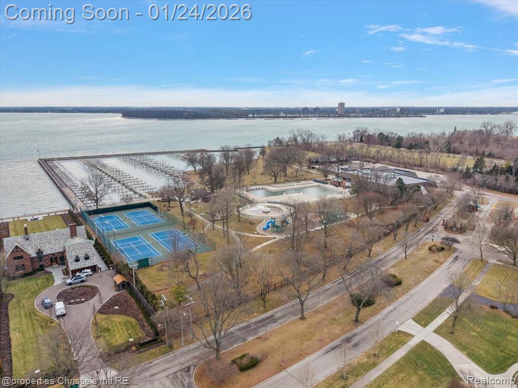 765 Barrington Road, Grosse Pointe, MI 48230 — Photo 43