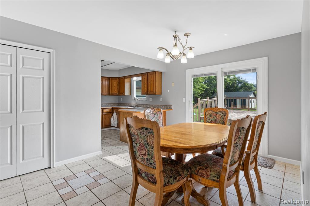 4303 Pratt Avenue, Grand Blanc, MI 48439 — Photo 9