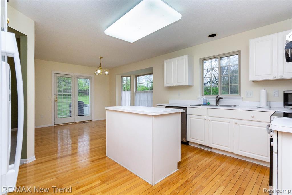 4905 RAVINE, Ann Arbor, MI 48105 — Photo 15