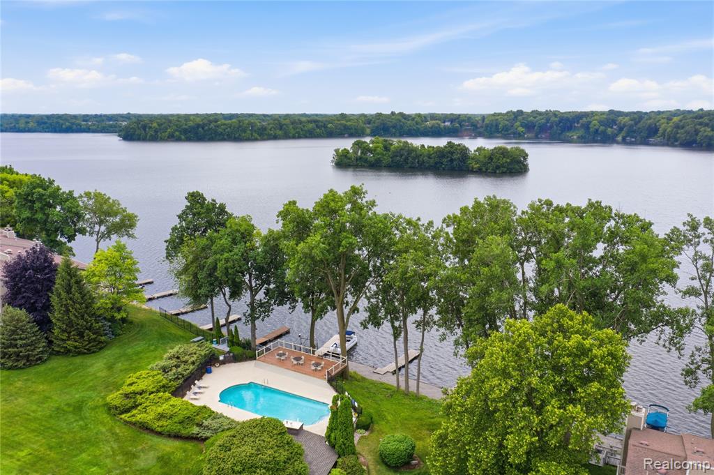 1695 Cliffs Landing, 302, Ypsilanti, MI 48198 — Photo 43