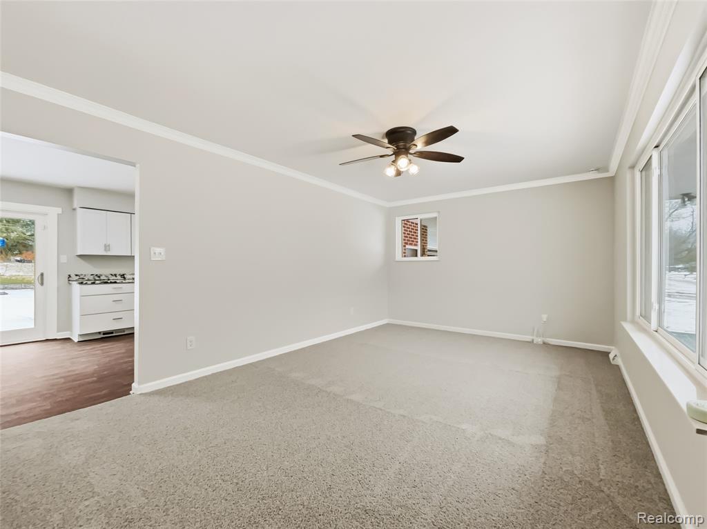 770 Sheryl Drive, Waterford, MI 48328 — Photo 3