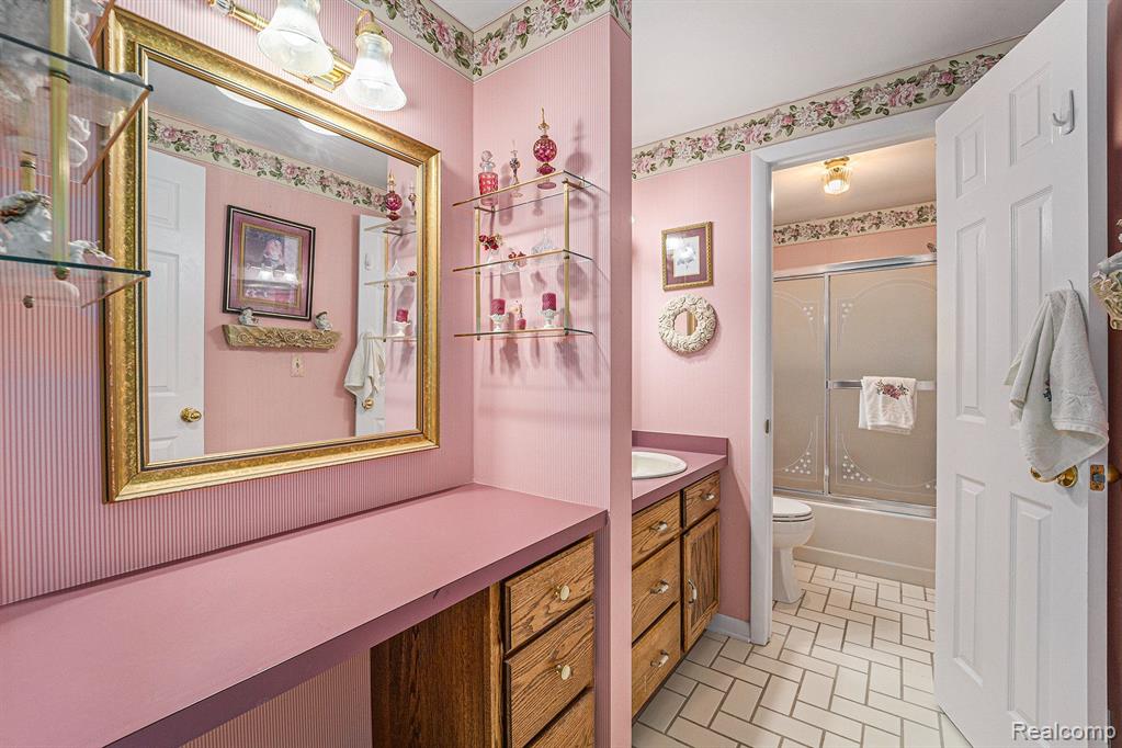 6465 CHICKADEE, Clarkston, MI — Photo 14
