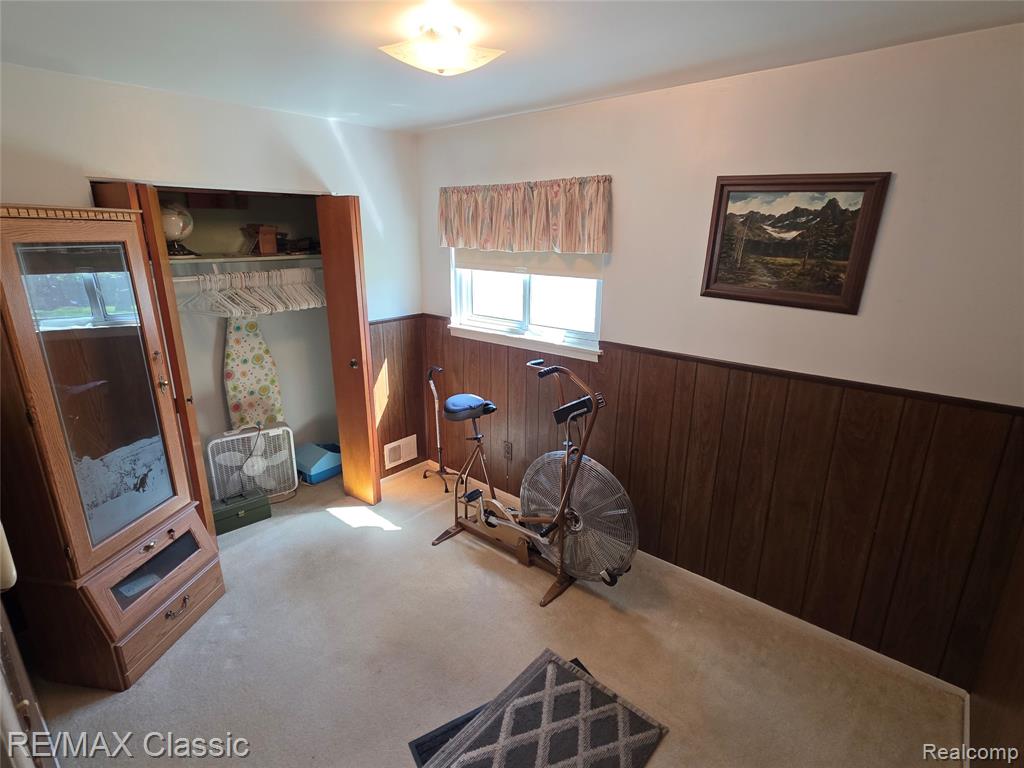1072 Cloverlawn Drive, Pontiac, MI 48340 — Photo 14