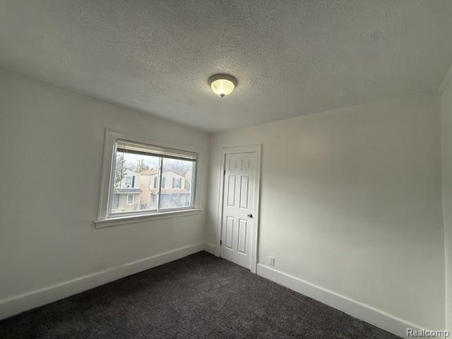 3575 S Annabelle Street, Detroit, MI 48217 — Photo 32