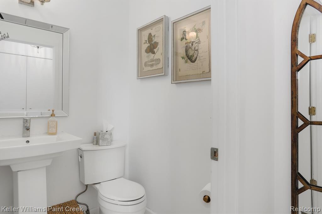 199 Kingsbrook Avenue, Ann Arbor, MI 48103 — Photo 11