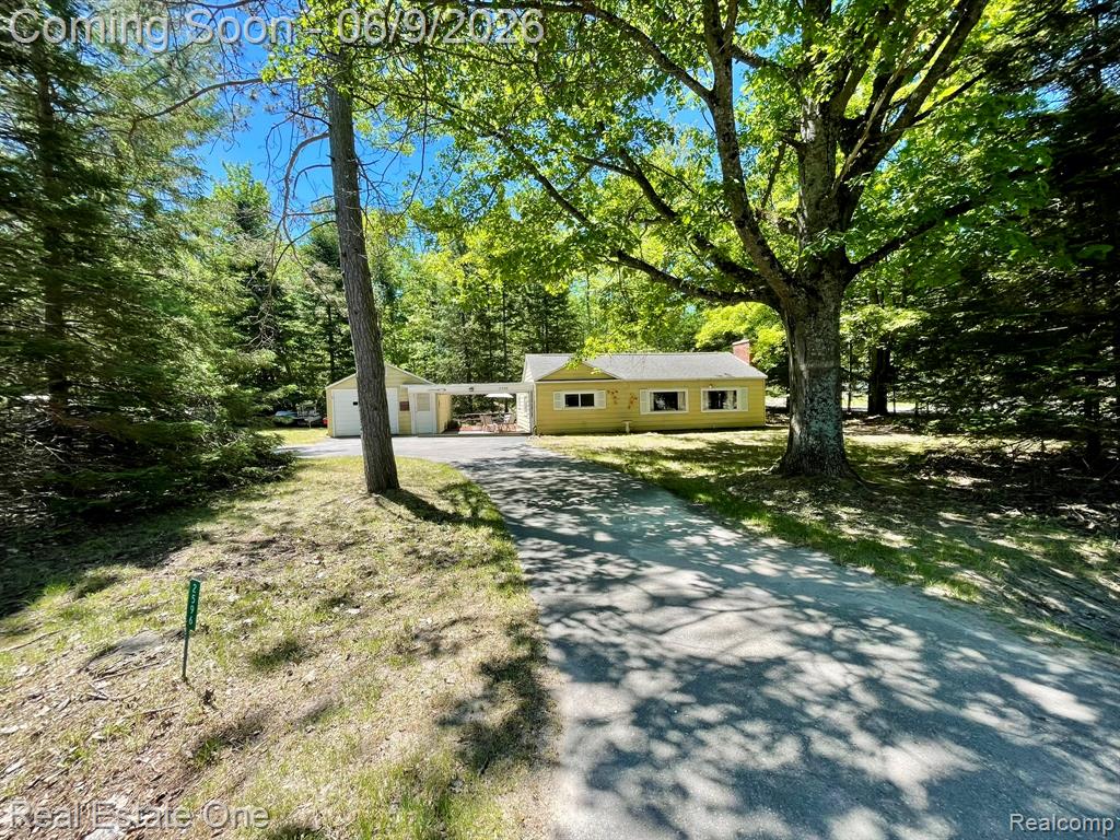 2596 E Fox Road, Lincoln, MI 48742 — Photo 2