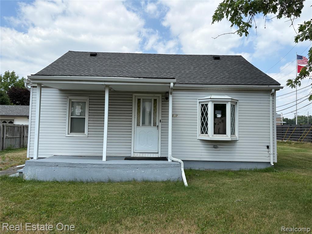 5873 Elmgrove Avenue, Warren, MI 48092 — Photo 2