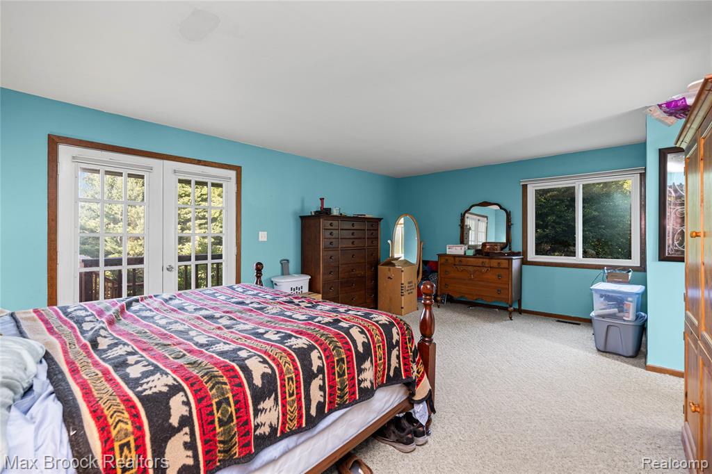 4622 Fleck Drive, Hartland, MI 48430 — Photo 25