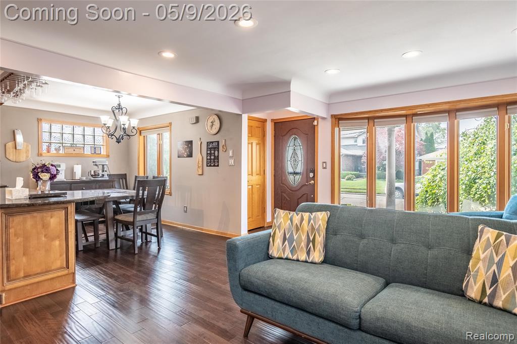 22501 Maple Street, Saint Clair Shores, MI 48081 — Photo 6