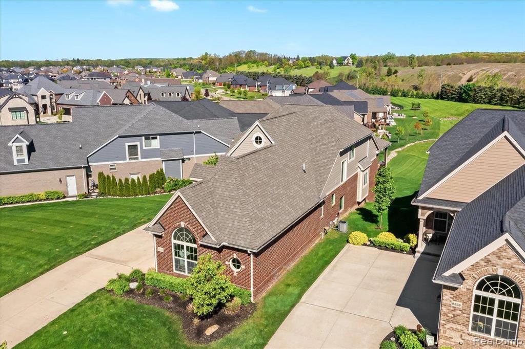 8350 STONEY CREEK Drive, South Lyon, MI 48178 — Photo 42