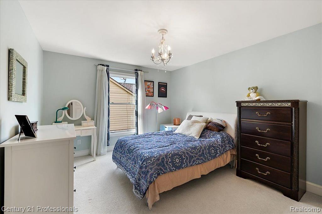 4735 OAKHURST RIDGE Road, Clarkston, MI 48348 — Photo 46