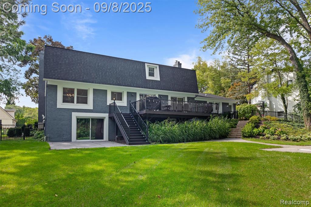 4605 Sunningdale Drive, Bloomfield Hills, MI 48302 — Photo 48