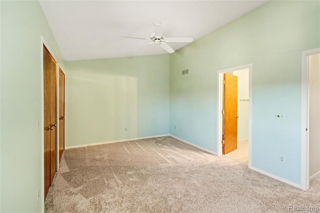 6824 Northcrest Way E, Clarkston, MI — Photo 18