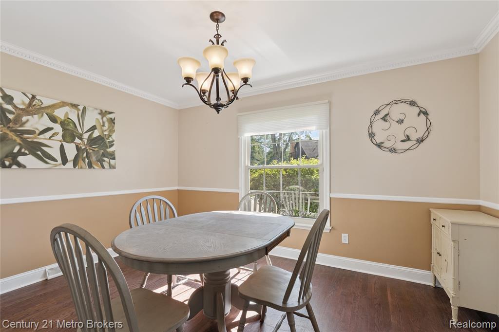 8505 Old Plank Road, Grand Blanc, MI 48439 — Photo 12