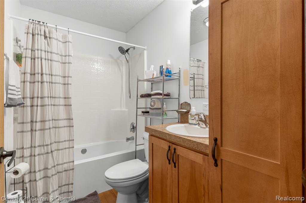 58539 Dolly Road, South Lyon, MI 48178 — Photo 7
