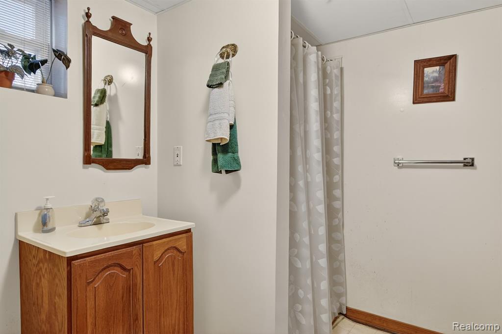 447 Maple Street, Wyandotte, MI 48192 — Photo 46