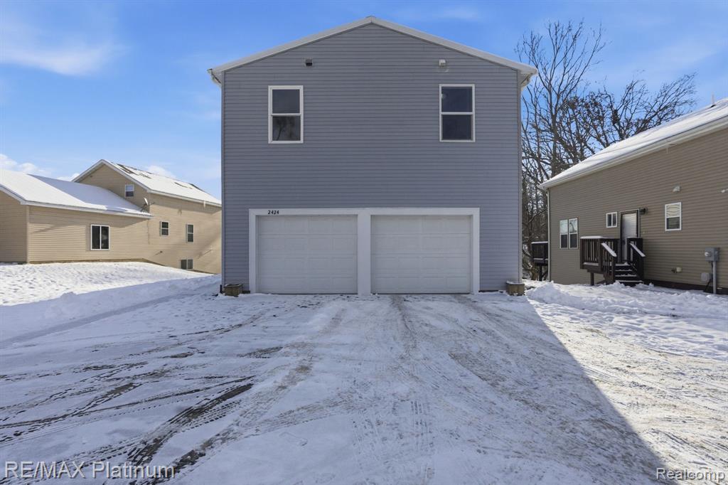 2424 Fisher Road, Howell, MI 48855 — Photo 29