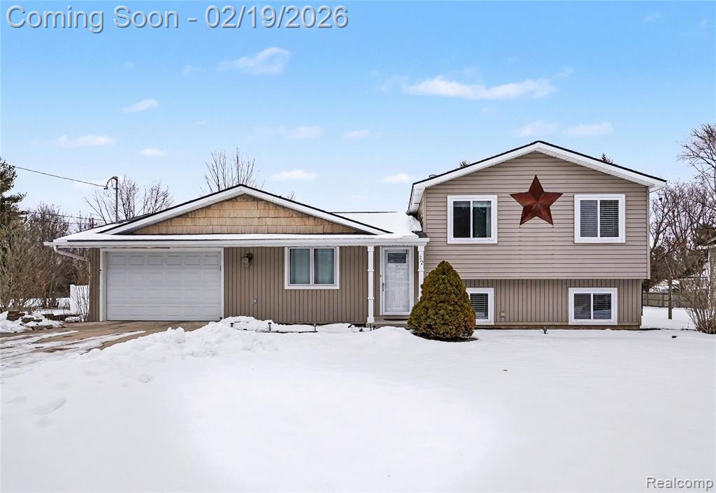 712 Bush Street, Linden, MI 48451 — front exterior