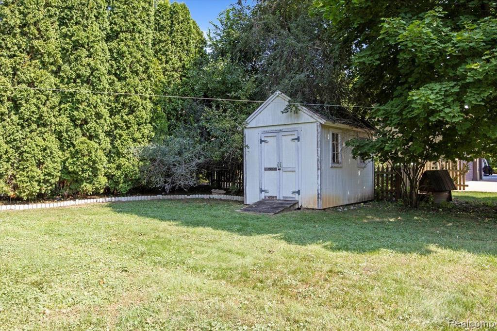 46056 SUNSET Street, Northville, MI 48167 — Photo 28