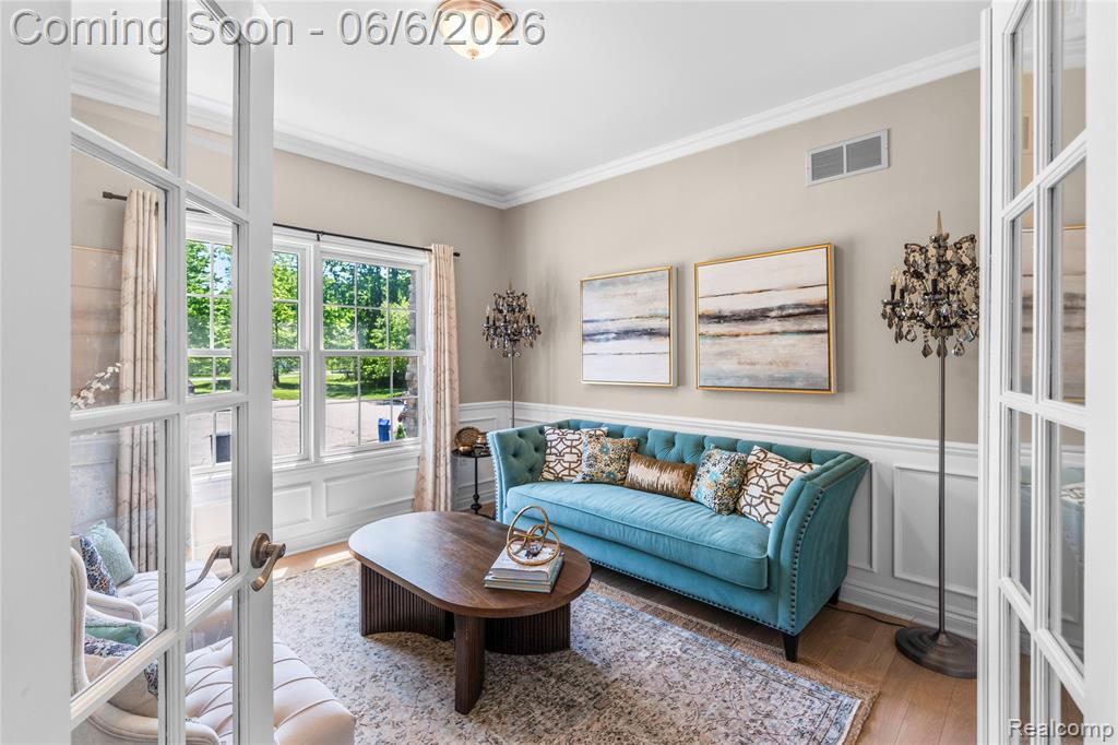 10242 Beacon Court, Grand Blanc, MI 48439 — Photo 32