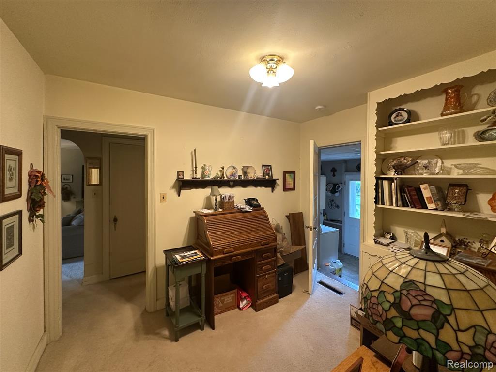 6453 Centralia Street, Dearborn Heights, MI 48127 — Photo 5