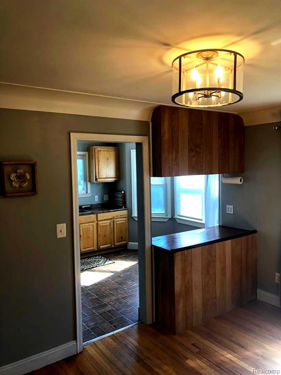 581 ANTOINE Street, Wyandotte, MI 48192 — Photo 22