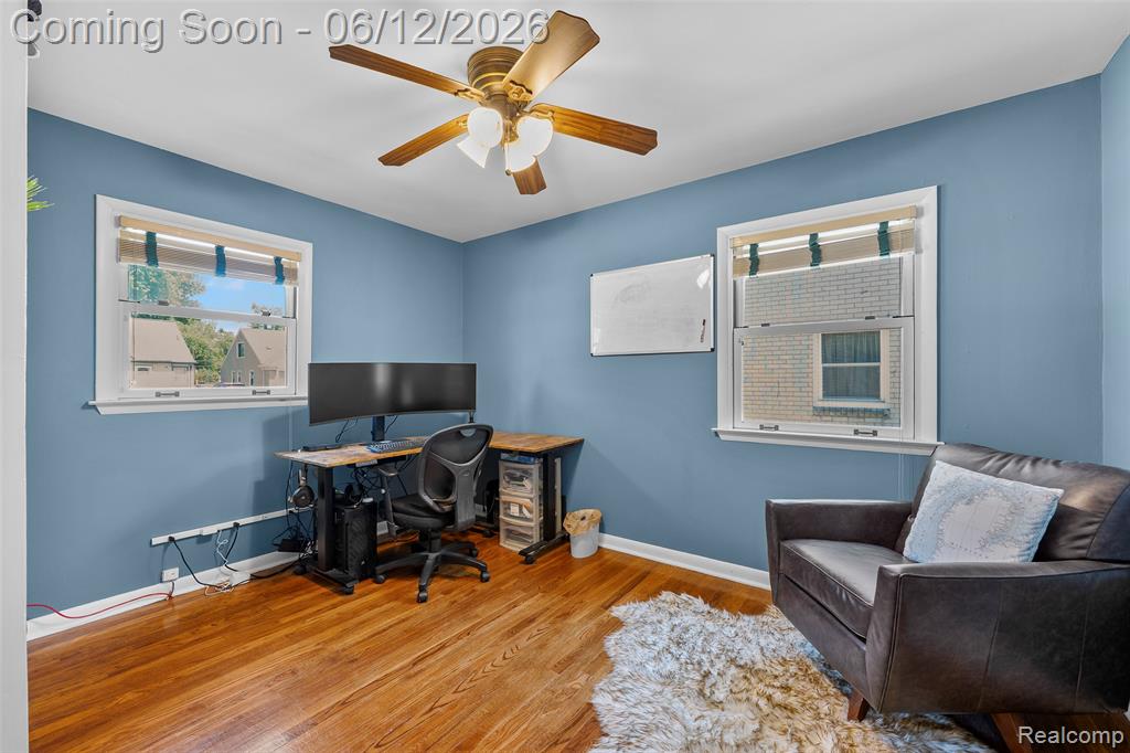 10467 W 11 Mile Road, Huntington Woods, MI — Photo 18