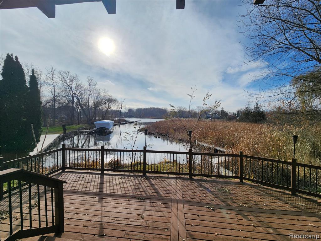 4773 Chipman Drive, Waterford, MI 48327 — Photo 2