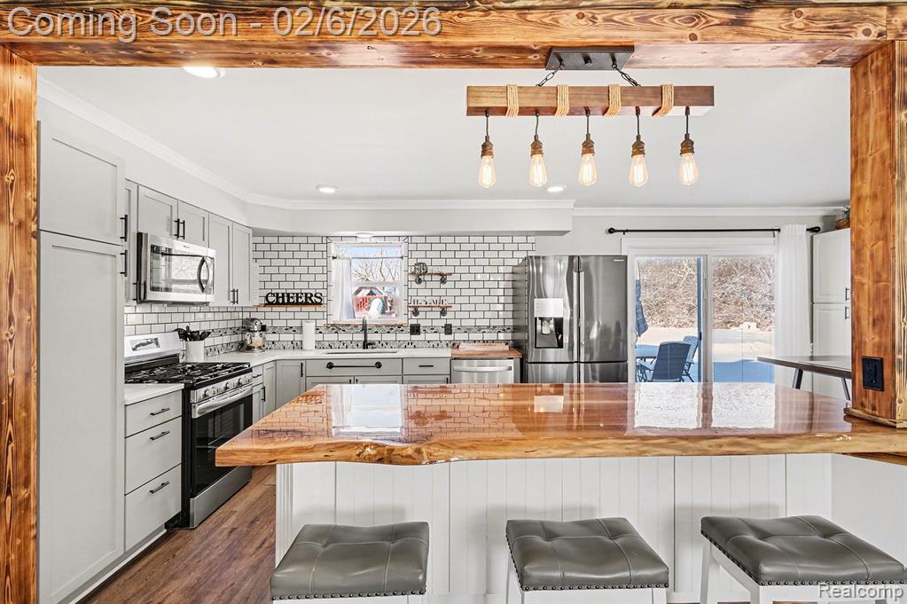 9430 Torrey Road, Grand Blanc, MI 48439 — Photo 10