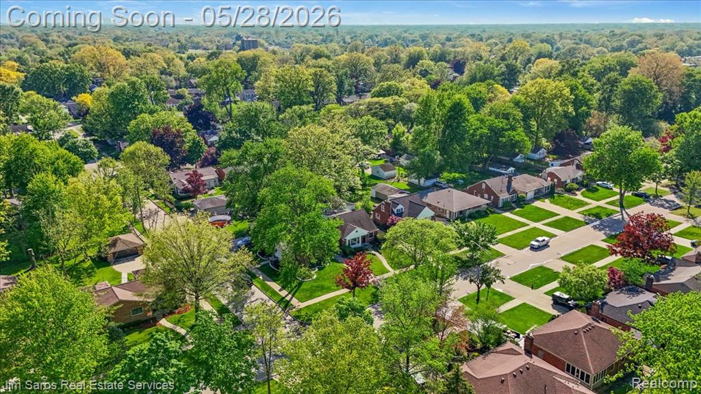 21252 Huntington Avenue, Harper Woods, MI 48225 — Photo 30