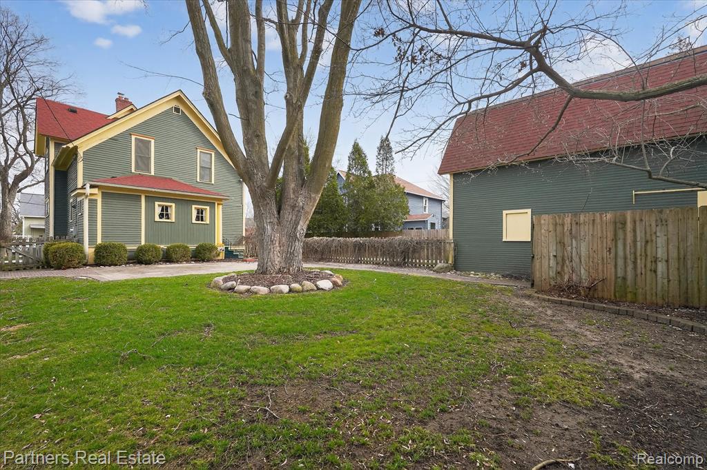 415 W Sibley Street, Howell, MI 48843 — Photo 43