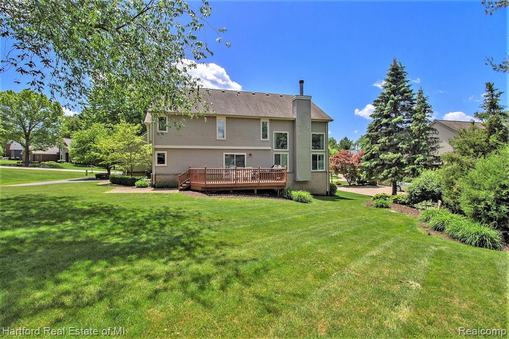 929 Winding Way, Milford, MI 48381 — Photo 38