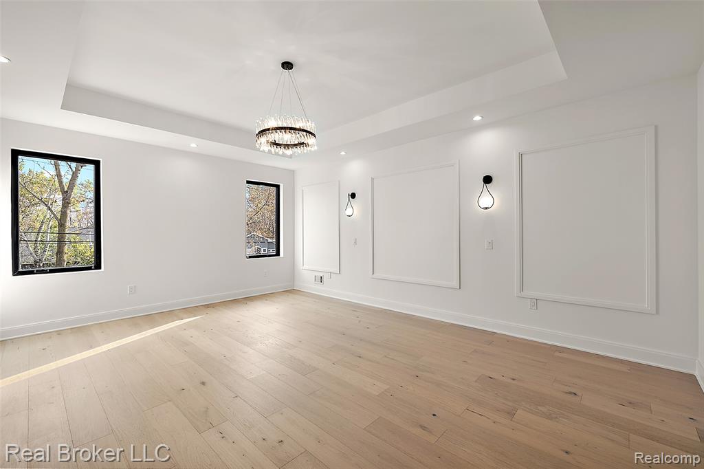 4240 Tonawanda Avenue, Royal Oak, MI 48073 — Photo 53