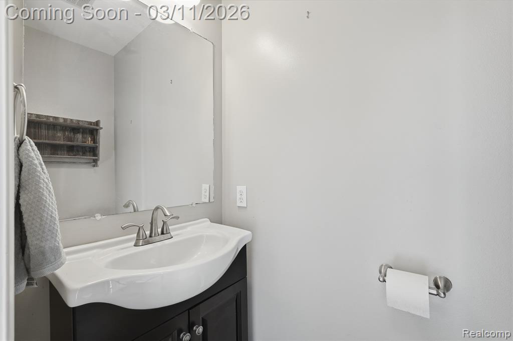 455 Waverly Lane, Howell, MI 48843 — Photo 17