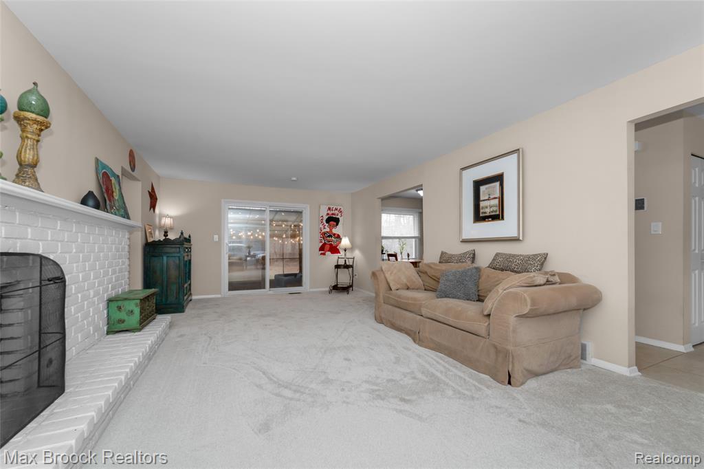 7118 Cathedral Drive, Bloomfield Hills, MI 48301 — Photo 19