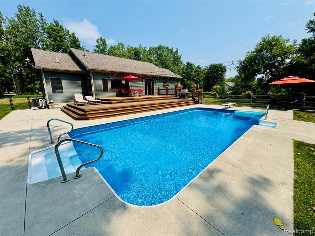 5169 Hidden Ridge Drive, Metamora, MI 48455 — Photo 11