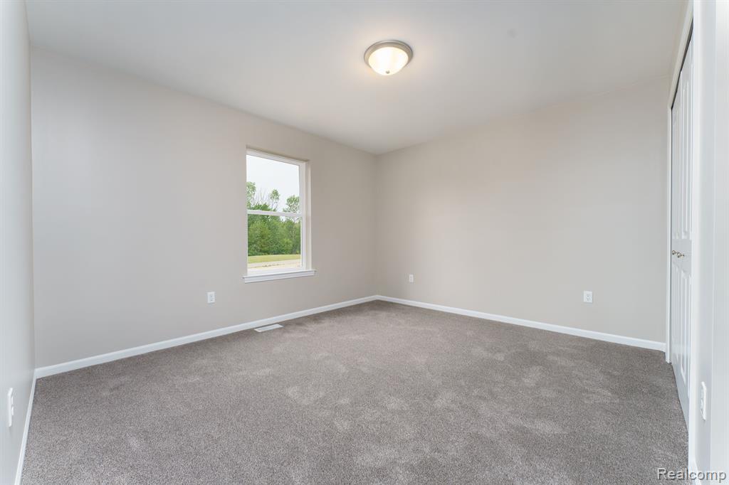 9674 IOSCO RIDGE Drive, Gregory, MI 48137 — Photo 30