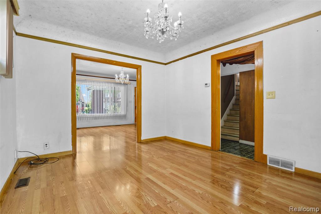 5003 Maple Street, Dearborn, MI 48126 — Photo 4