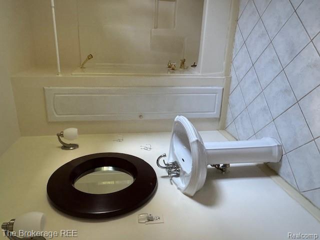 718 N Lapeer Street, Davison, MI 48423 — Photo 16