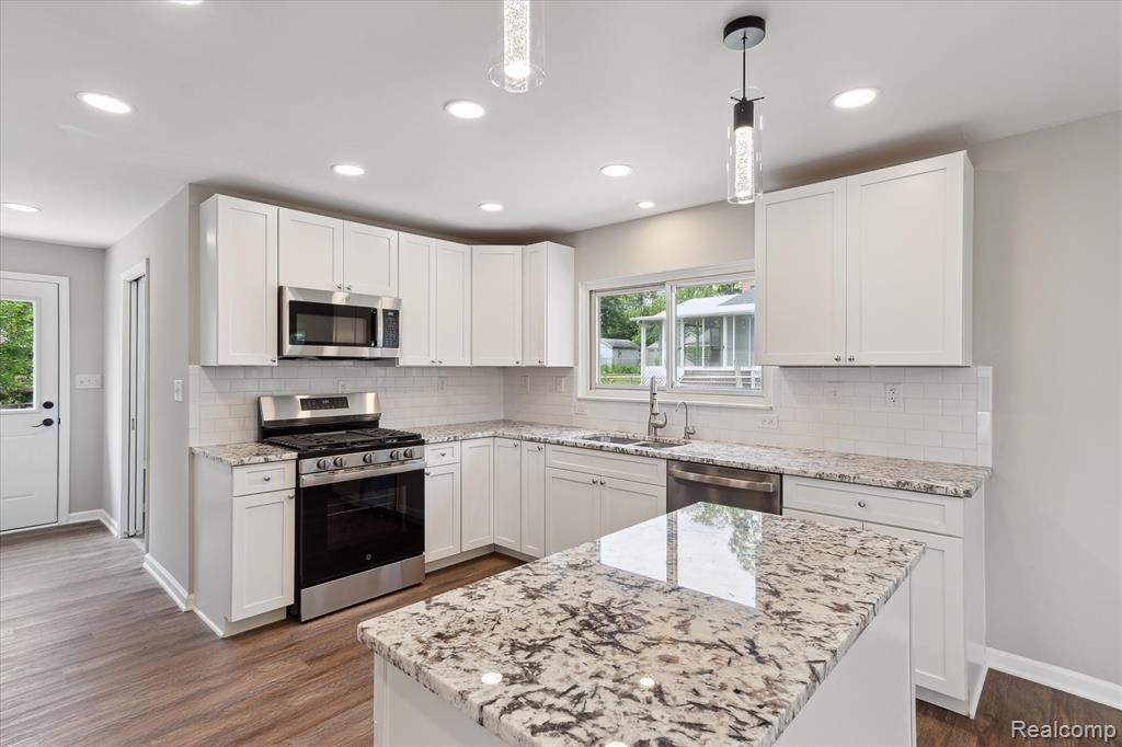 2145 Terrapin Street, Wolverine Lake, MI 48390 — Photo 13