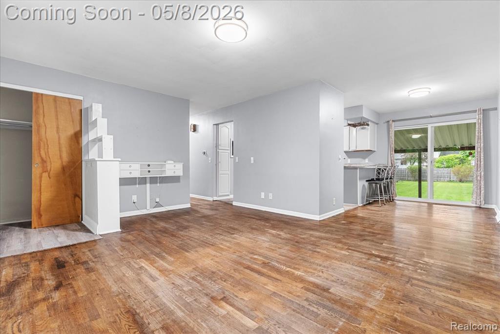 2413 Kuerbitz Drive, Lansing, MI 48906 — Photo 7