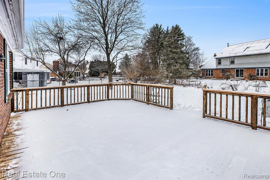 5193 Crowfoot Drive, Troy, MI 48085 — Photo 24