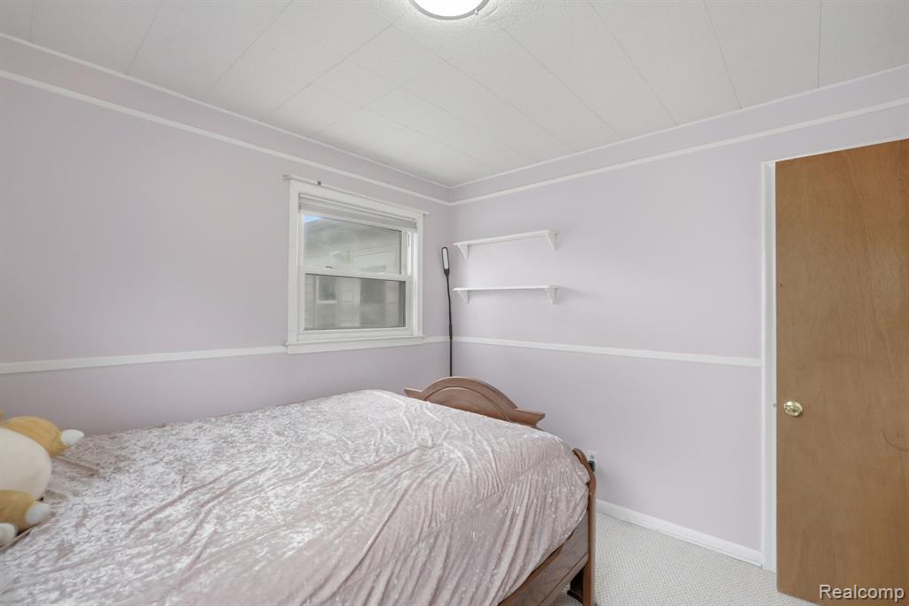 5735 N Silvery Lane, Dearborn Heights, MI 48127 — Photo 15