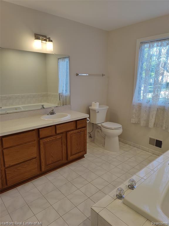 50727 Russell Drive, Macomb, MI 48044 — Photo 20