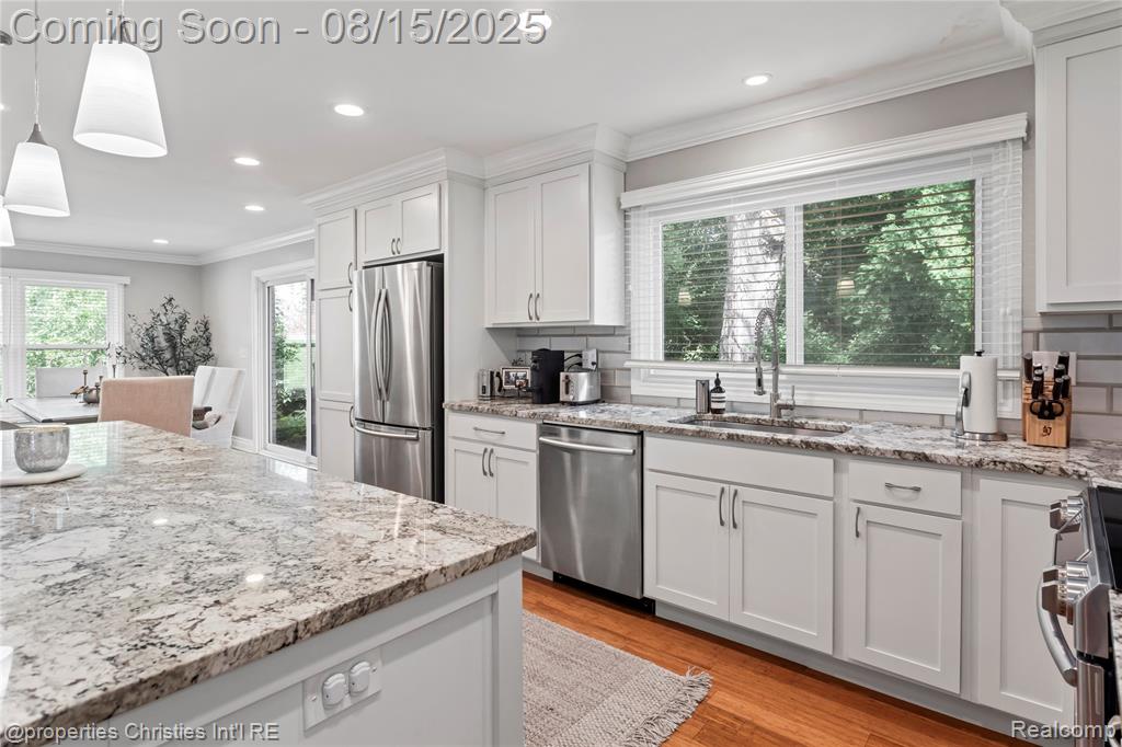 5570 Tadworth Place, West Bloomfield, MI — Photo 9