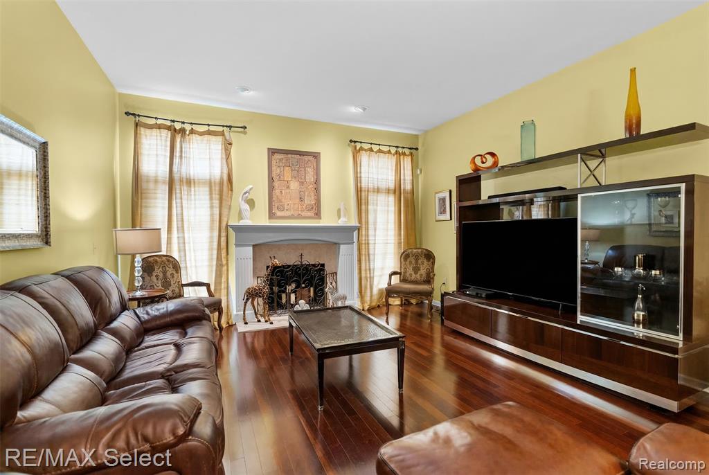 5664 Murphy Court, Warren, MI 48092 — Photo 14