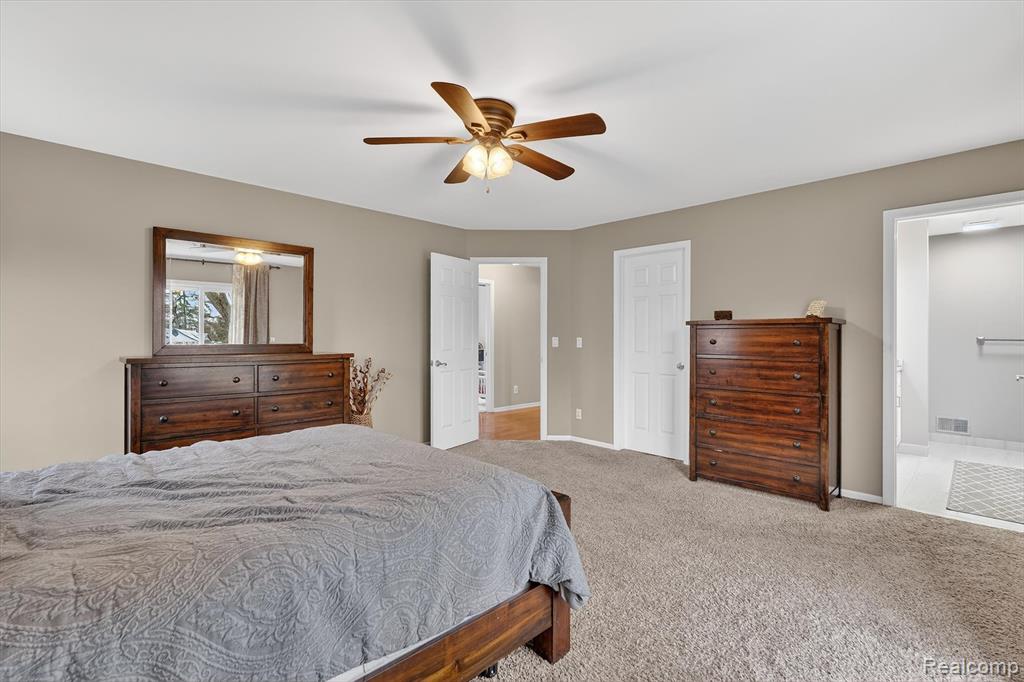 16147 Silvercrest Drive, Fenton, MI 48430 — Photo 18