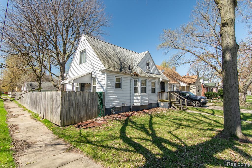 6303 Neff Avenue, Highland Park, MI 48224 — Photo 3