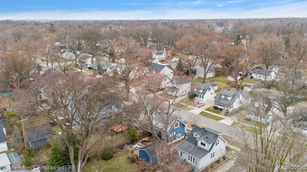 702 S Vermont Avenue, Royal Oak, MI 48067 — Photo 41