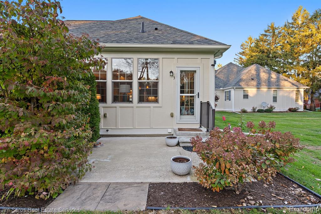 3 S River Court, Grosse Pointe Woods, MI 48236 — Photo 31